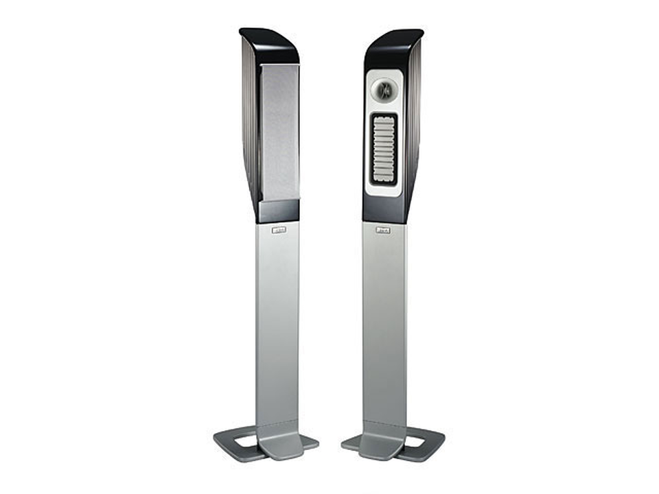 CASCADE MODEL 7 - Black - 7-3/4 inch x 3-3/8 inch Flat-Panel Driver 2-way Floorstanding Loudspeaker - Hero